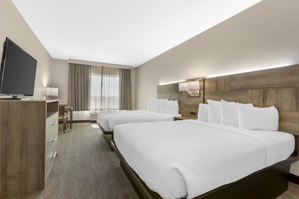 Best Western Plus Executive Residency Phoenix North Happy Valley - Image 3