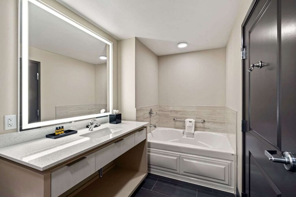 Best Western Plus Fillmore Inn & Suites