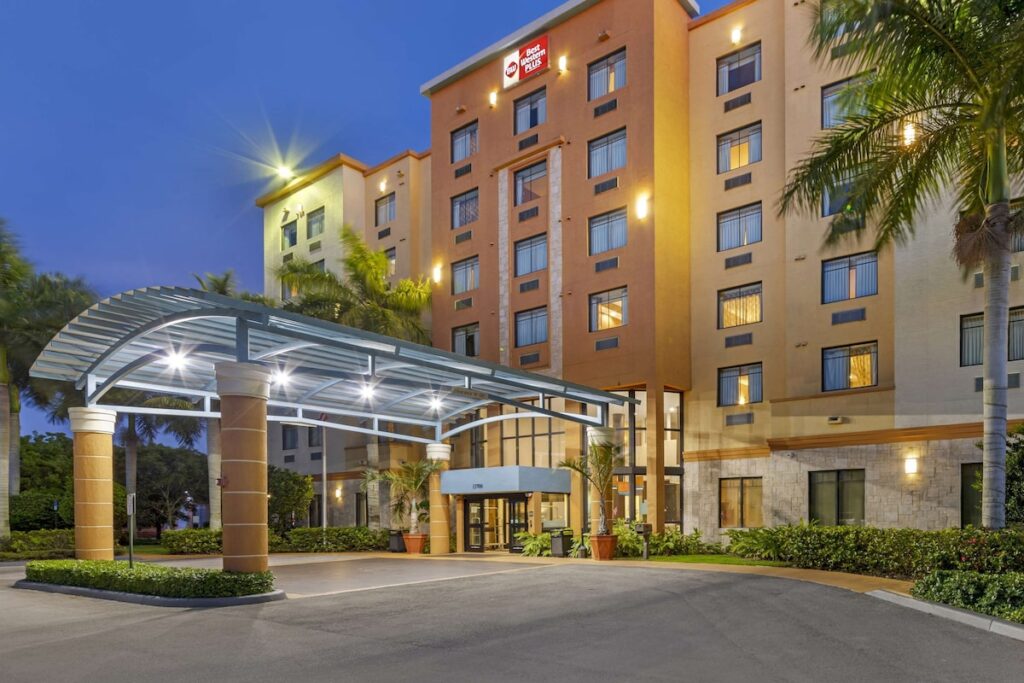 Best Western Plus Miami Executive Airport Hotel & Suites - Image 4