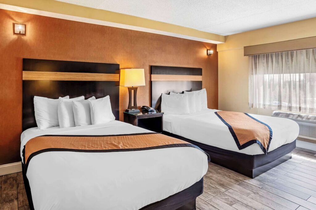 Best Western Plus Newark Airport West - Image 3