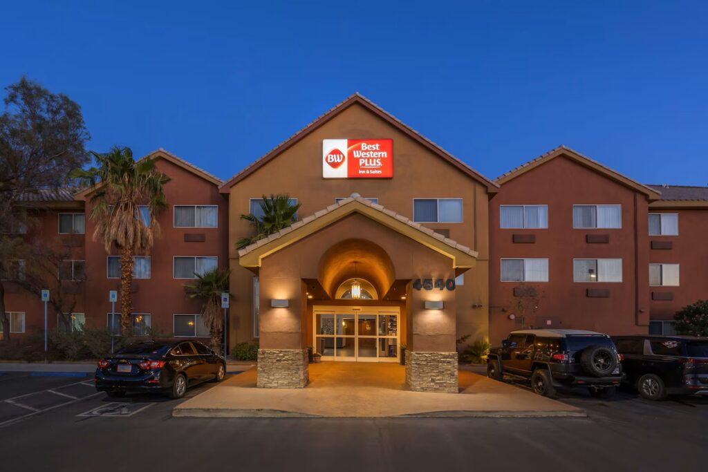 Best Western Plus North Las Vegas Inn & Suites - Image 2