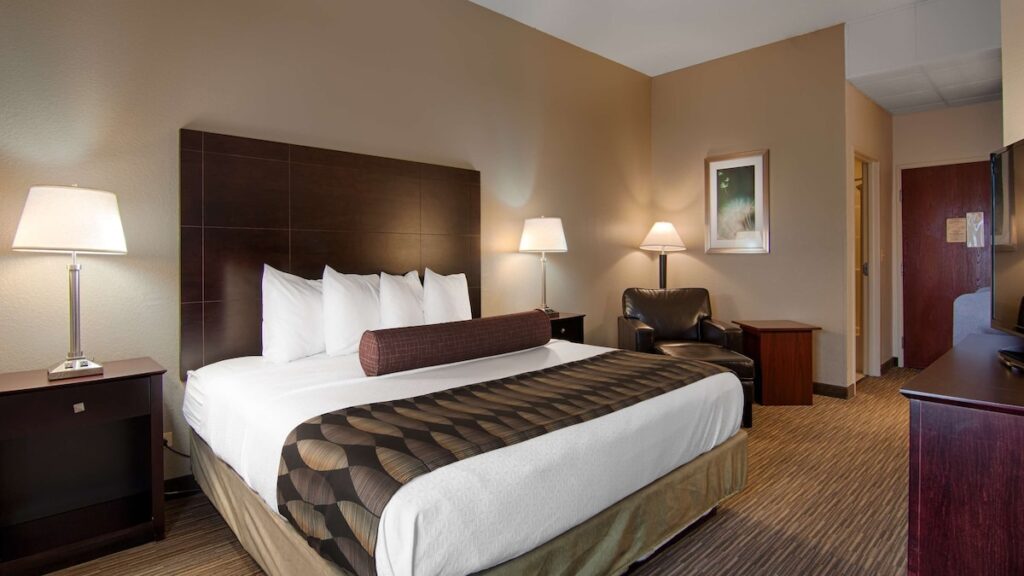 Best Western Plus O’Hare International South Hotel - Image 3