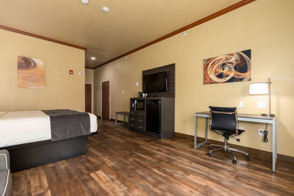 Best Western Plus Portland - Image 4