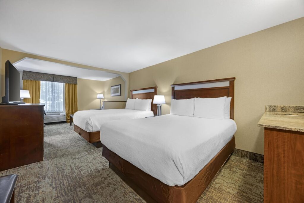 Best Western Plus Prairie Inn - Image 3