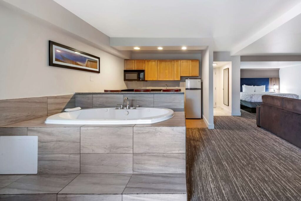 Best Western Premier Denver East - Image 2