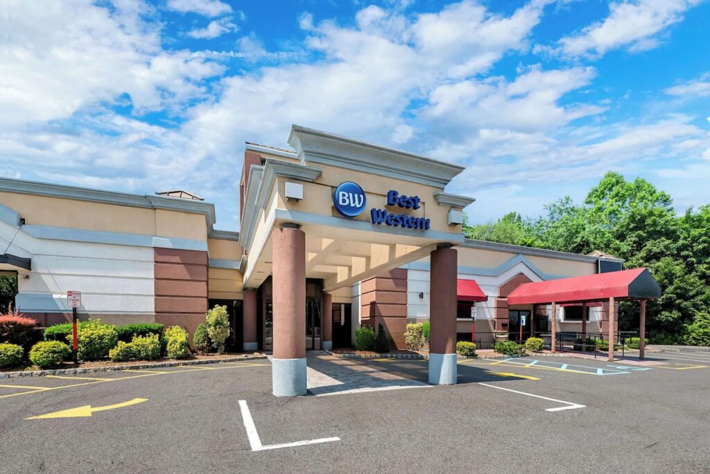 Best Western The Inn At Ramsey - Image 2