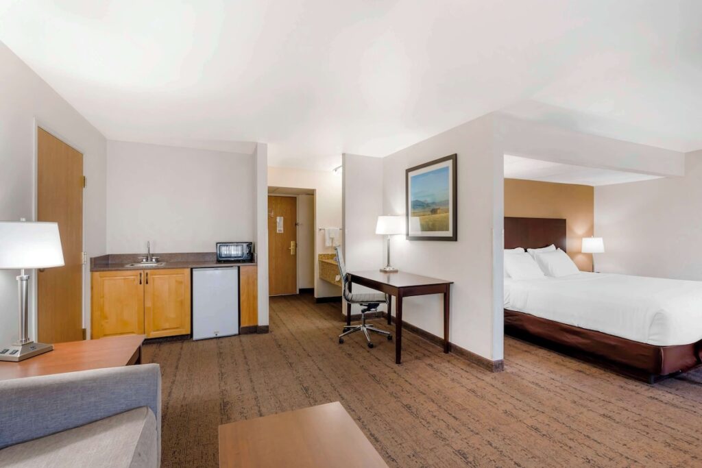 Best Western Yellowstone Crossing - Image 4