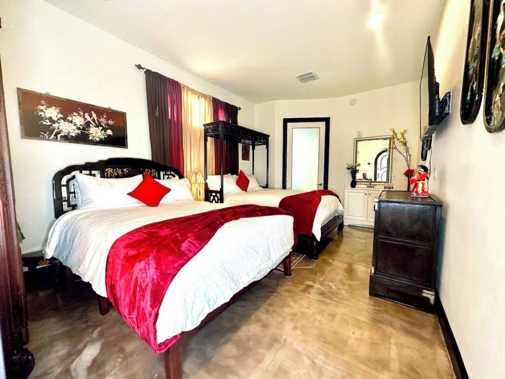 Bliss By The Sea - Image 4