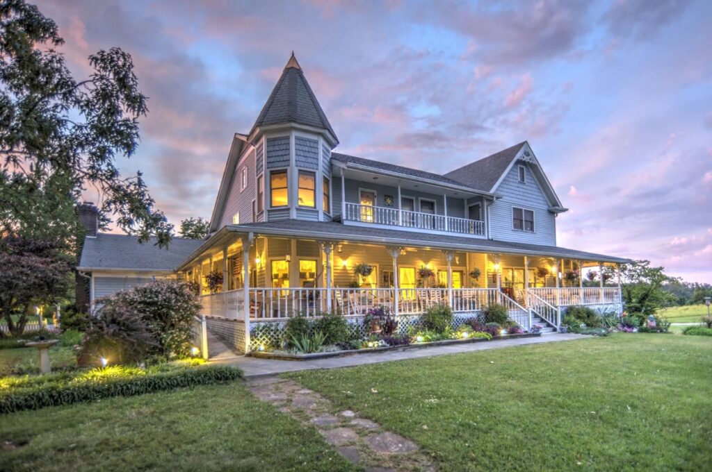 Blue Mountain Mist Country Inn & Spa - Image 2