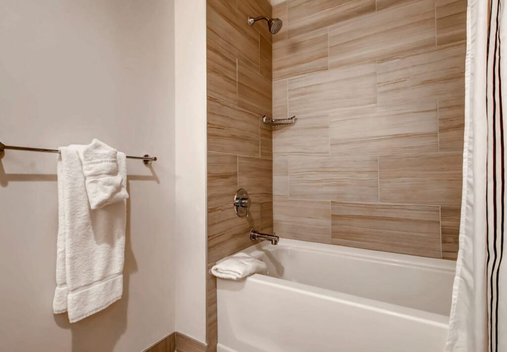 Bluebird Suites in Jersey City - Image 1