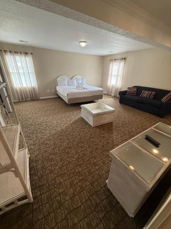 Boardwalk Beach Resort - Image 3