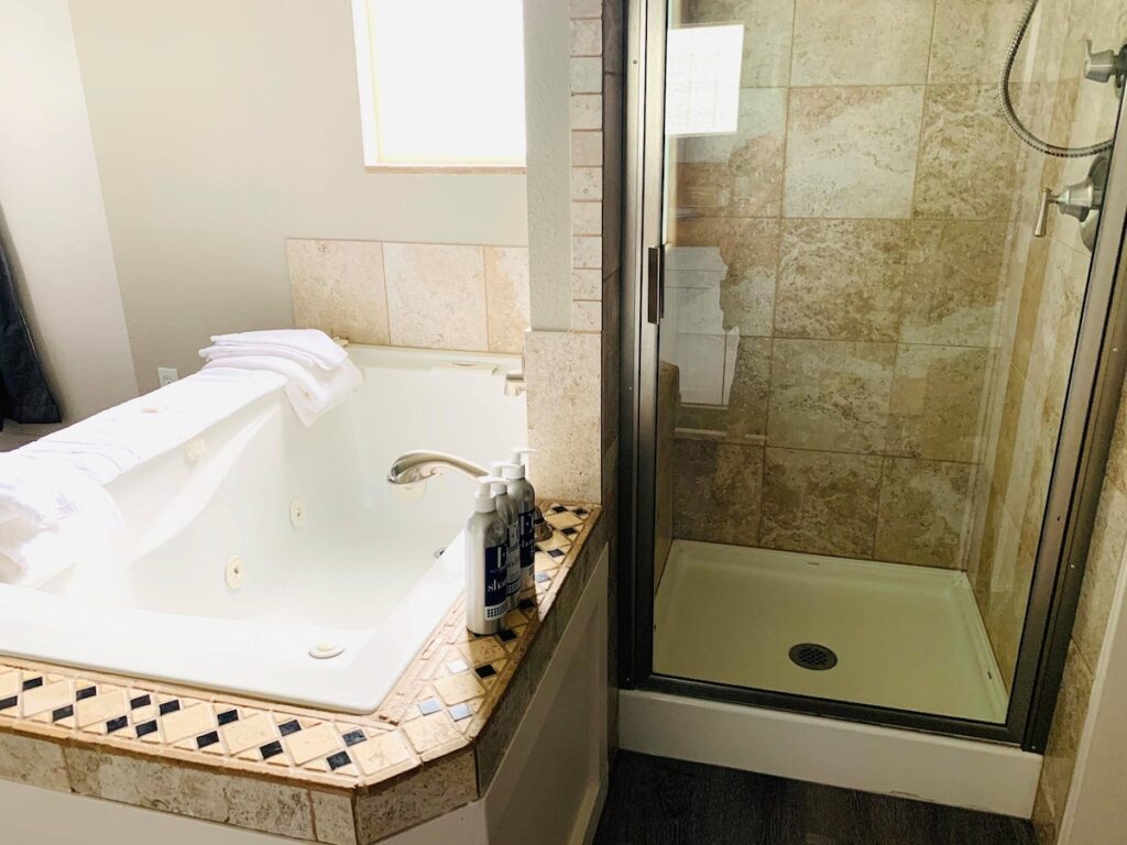 Boardwalk Cottages - Image 2