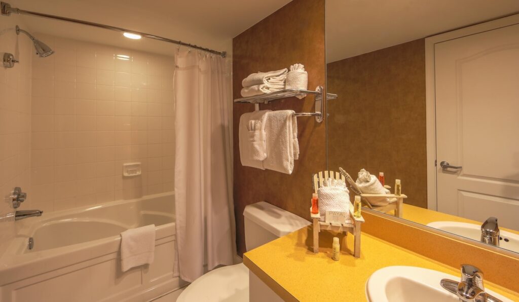 Boardwalk Resort and Villas - Image 1