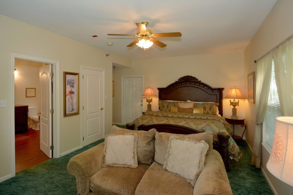 Bradford House Bed & Breakfast - Image 3