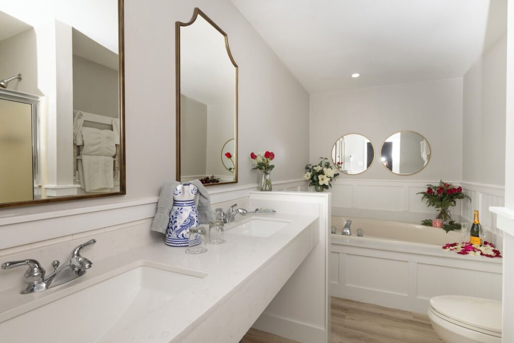 Brandywine River Hotel - Image 2