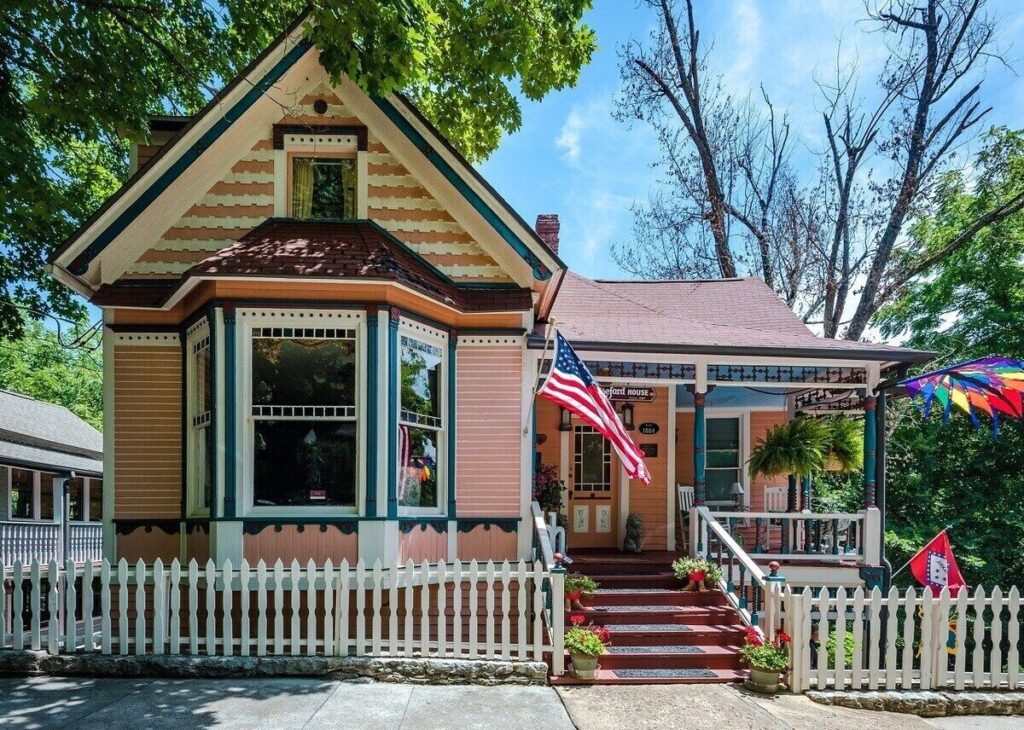 Bridgeford House Bed and Breakfast - Image 4