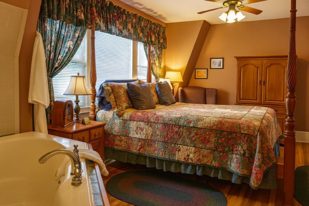 Brookview Manor Inn - Image 1