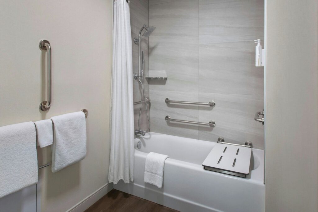 Buffalo Marriott Niagara - Image 1