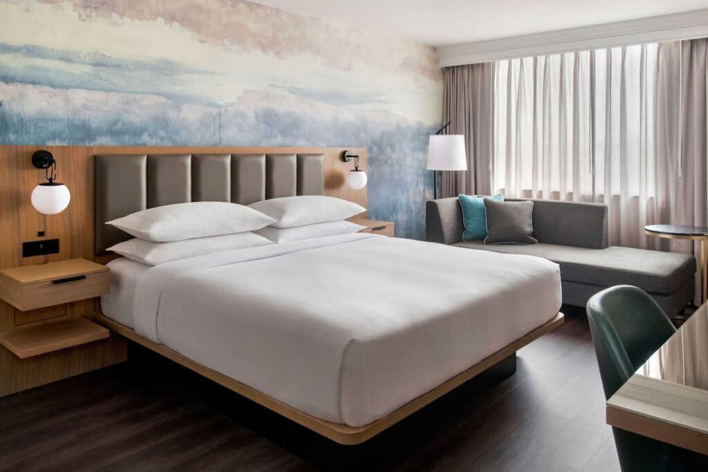 Buffalo Marriott Niagara - Image 4