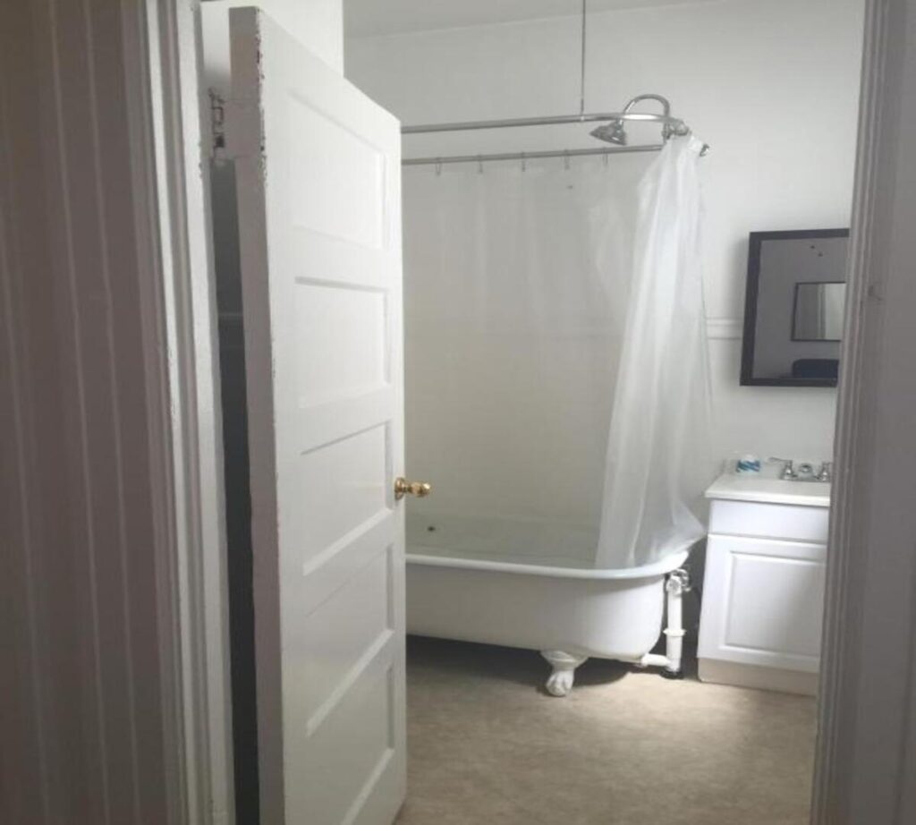 Cable Car Hotel - Image 2