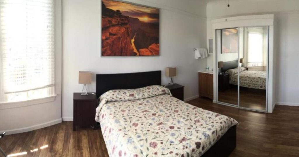 Cable Car Hotel - Image 4