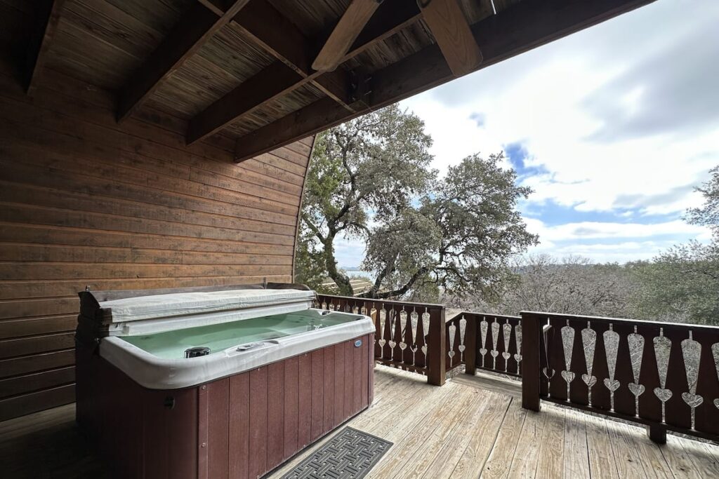 Canyon Lakeview Resort - Image 2