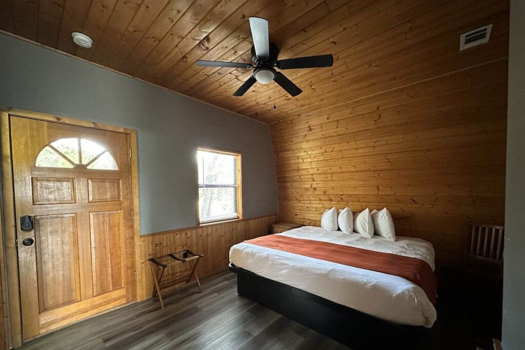 Canyon Lakeview Resort - Image 4