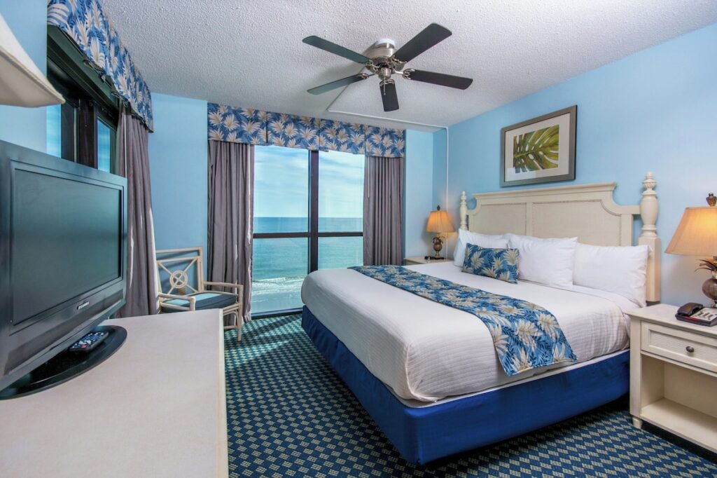 Caribbean Resort & Villas - Image 3