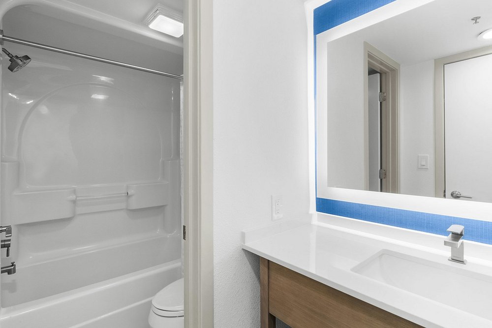 Caribbean Resort & Villas