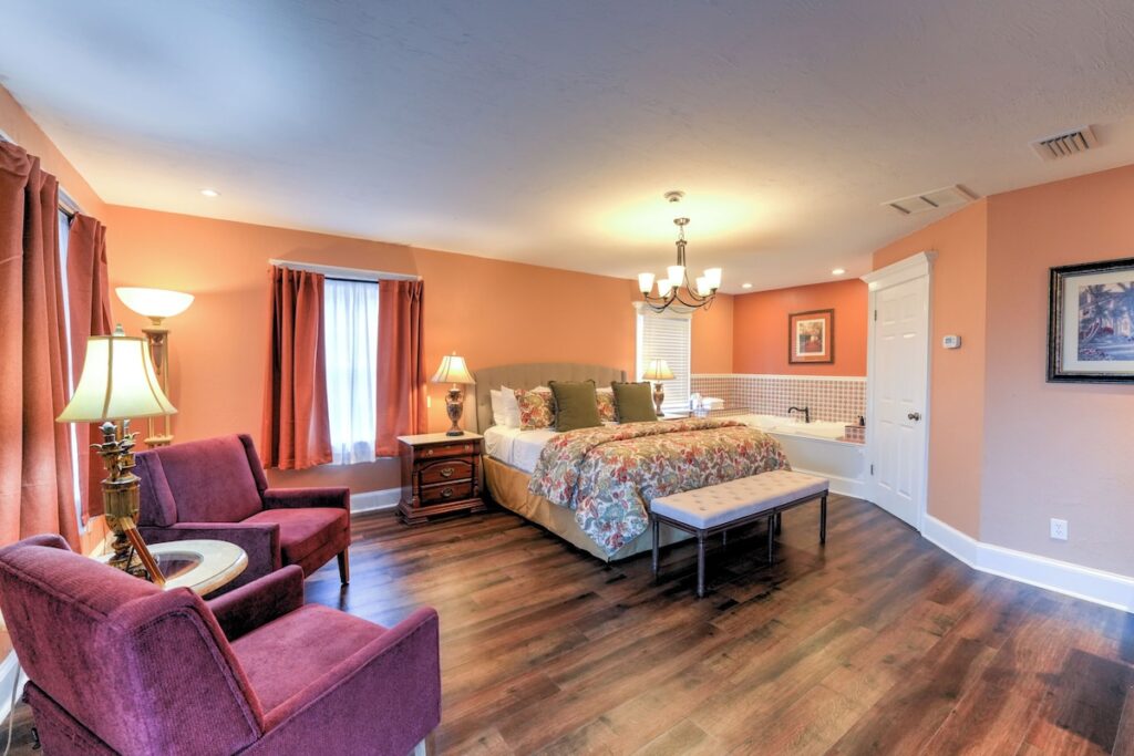 Casa De Solana Bed & Breakfast - Image 4