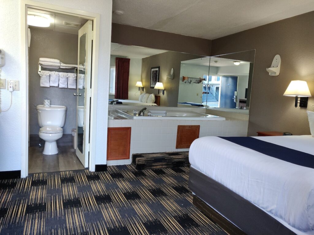 Cedar Cove - Image 2