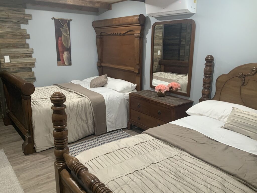 Cedar house - Image 4