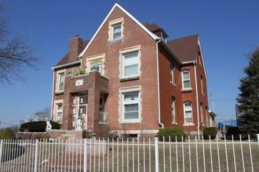 Central West End B&B - Image 2