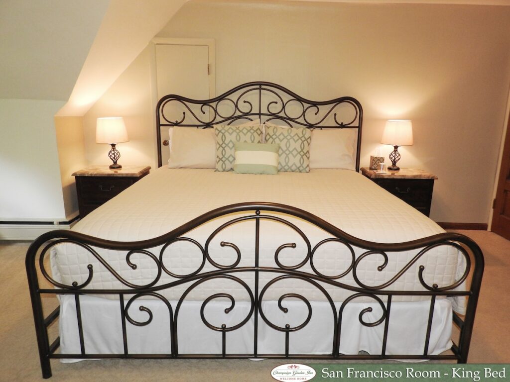 Champaign Garden Inn - Image 4