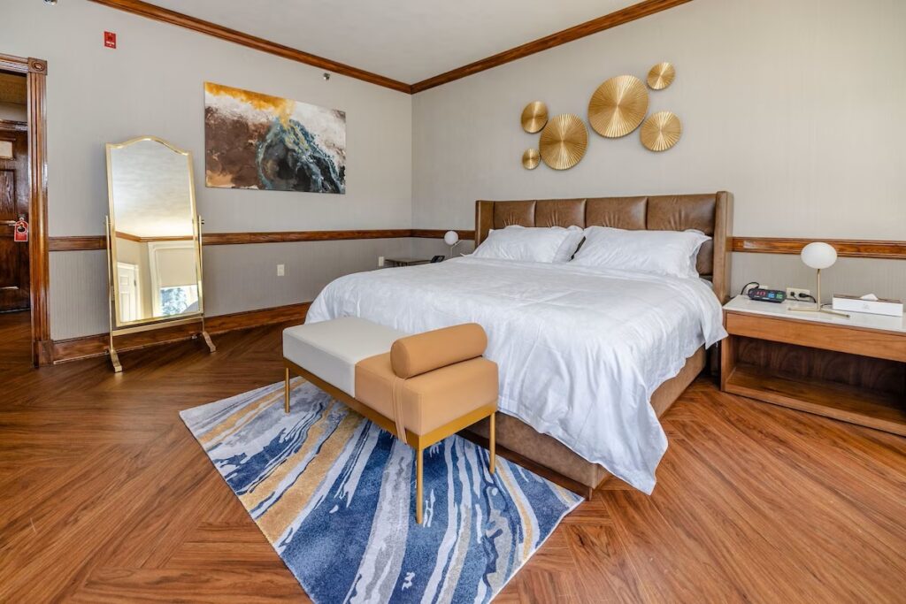 Chateau Merrimack Resort & Spa - Image 1