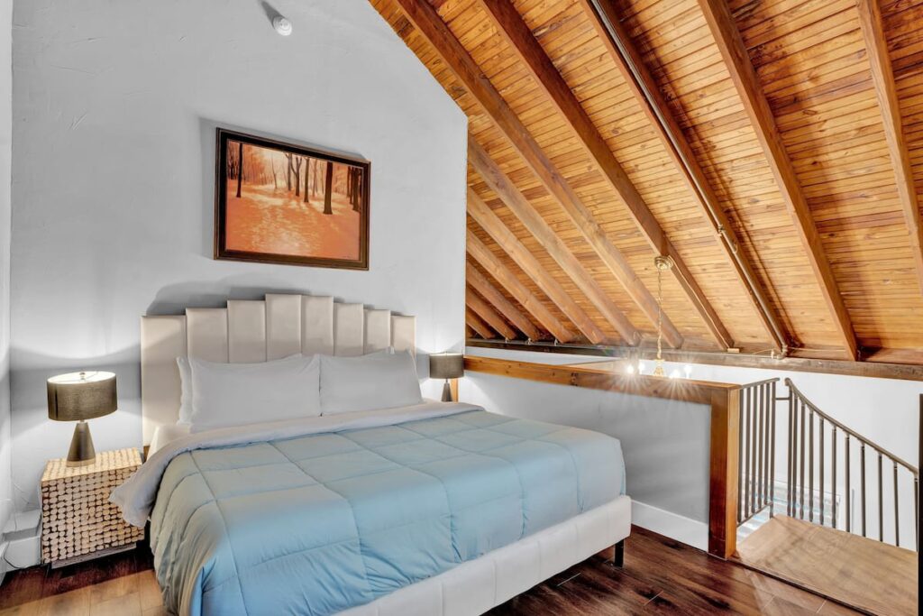 Chimney Hill Estate Inn - Image 4