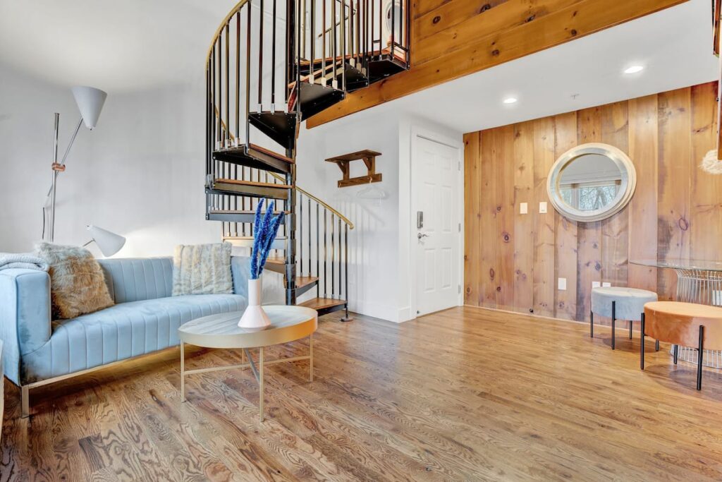 Chimney Hill Estate Inn - Image 3