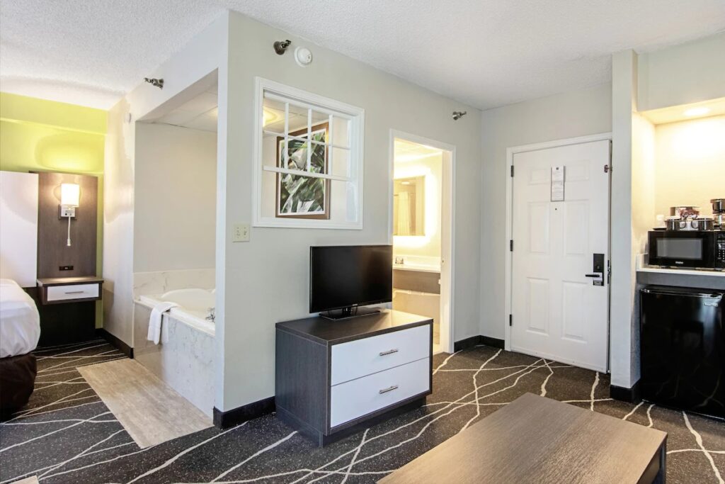 Clarion Inn Willow River