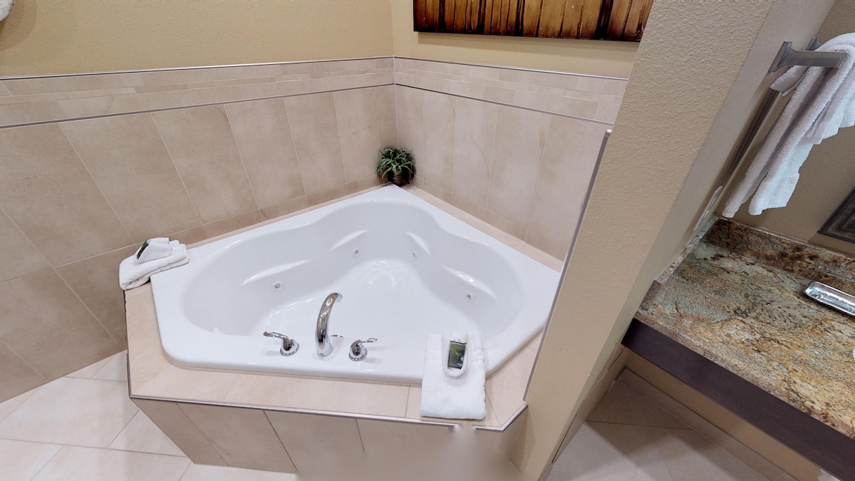 ClubHouse Hotel Suites Fargo