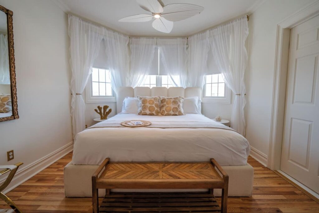 Coastal Chateau - Image 3