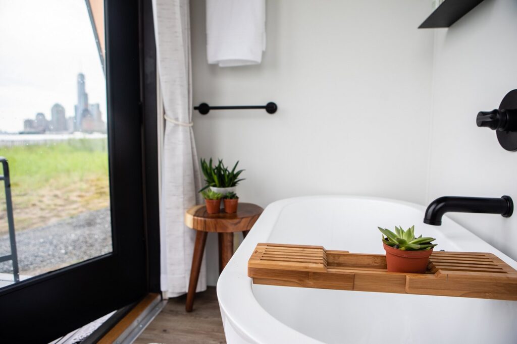 Collective Retreats Governors Island - Image 1