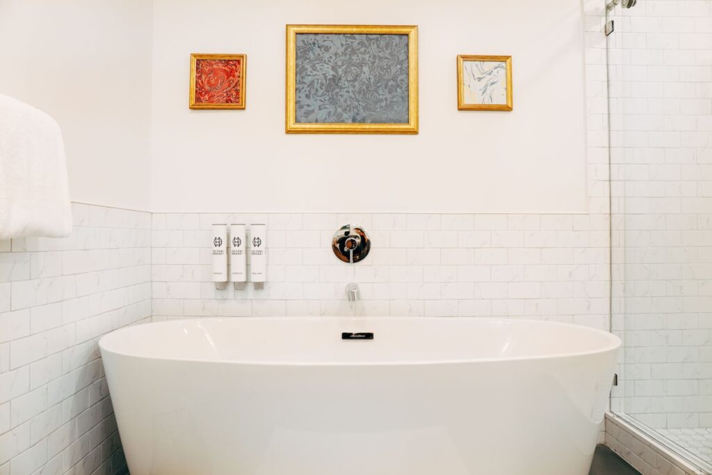 Colton House Hotel - Image 2