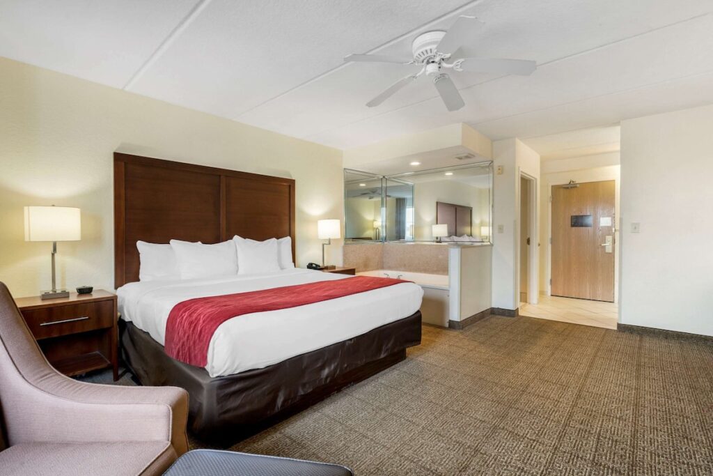 Comfort Inn Kissimmee-Lake Buena Vista South - Image 3