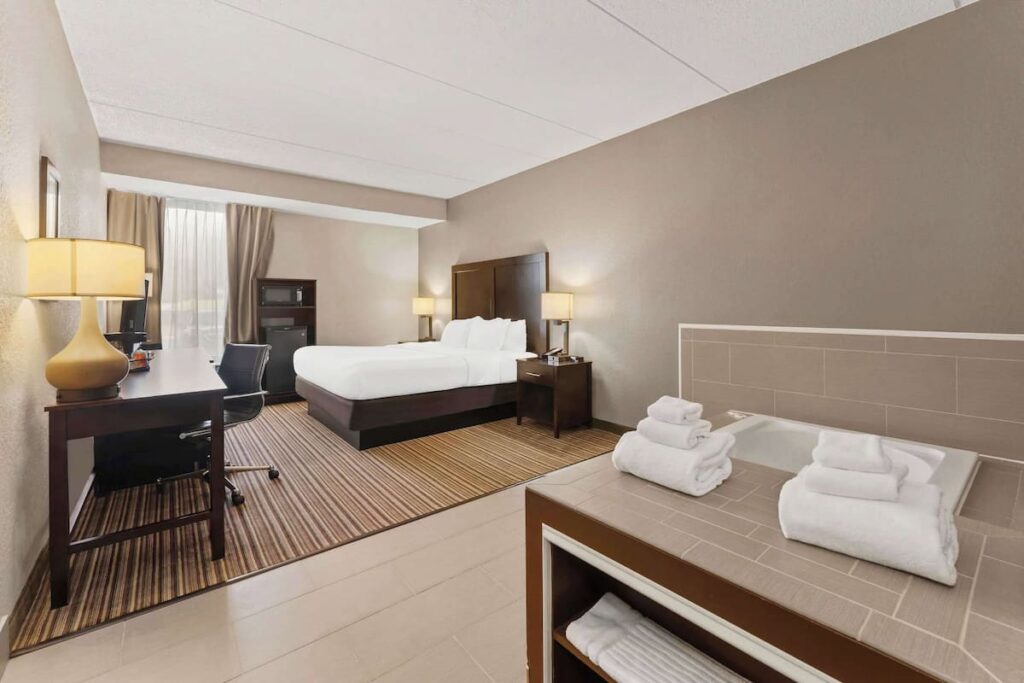 Comfort Inn Lehigh Valley West – Allentown - Image 4