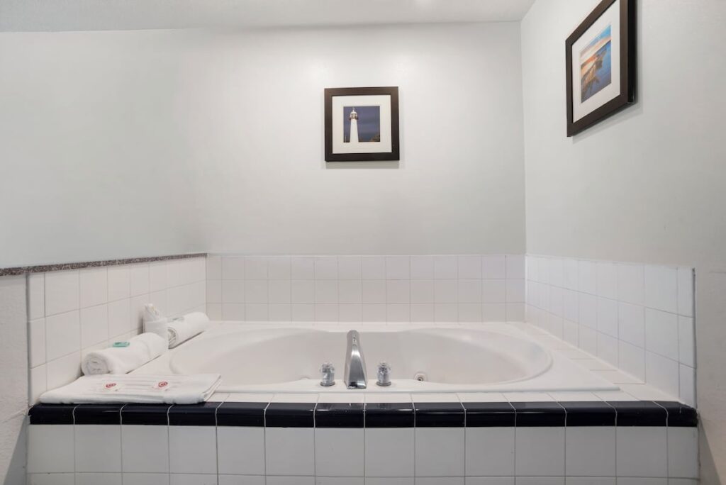 Comfort Inn & Suites Crystal Inn Sportsplex