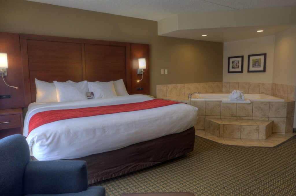 Comfort Inn & Suites Rochelle – DeKalb - Image 3