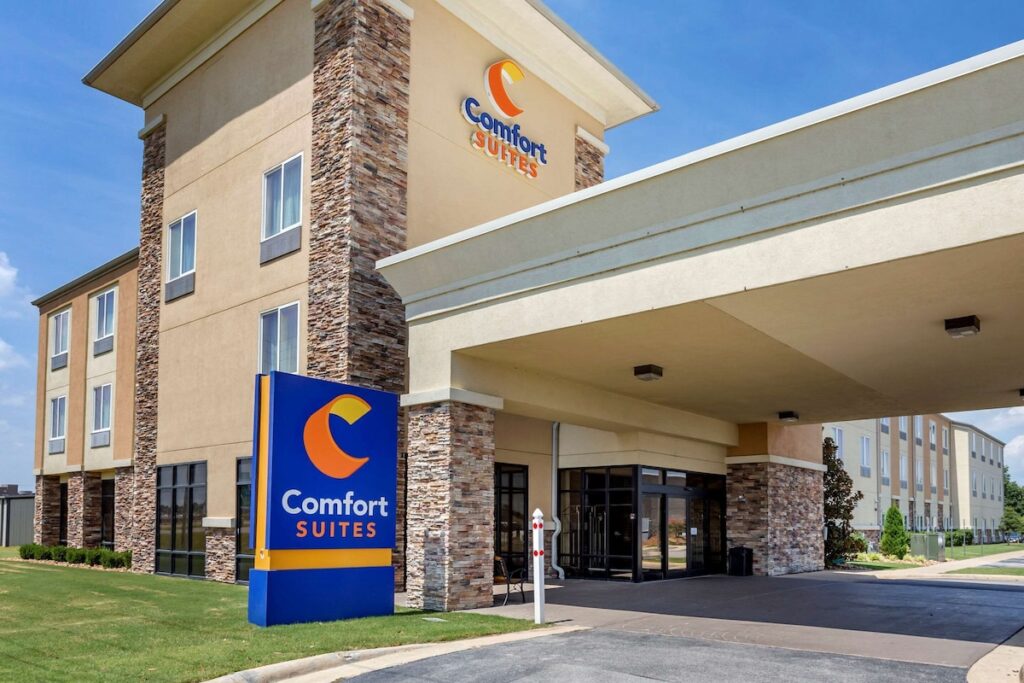 Comfort Suites Jonesboro University Area - Image 4