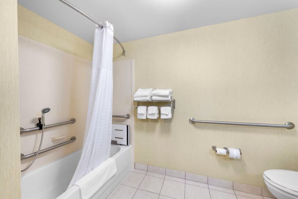 Comfort Suites Knoxville West – Farragut - Image 5