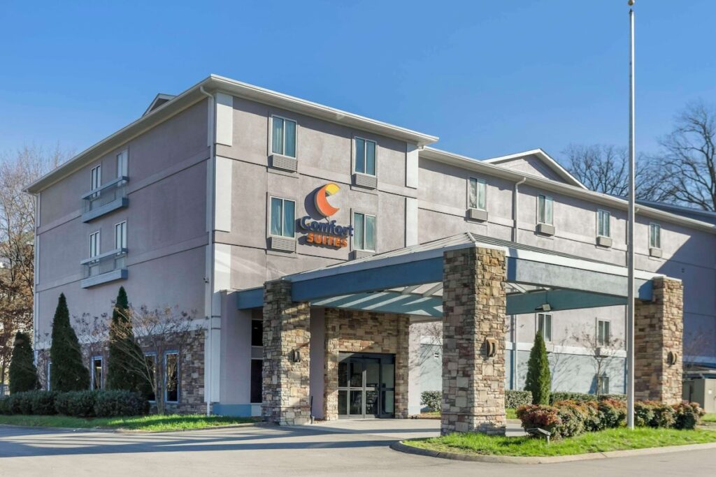 Comfort Suites Nashville Airport – BNA - Image 2