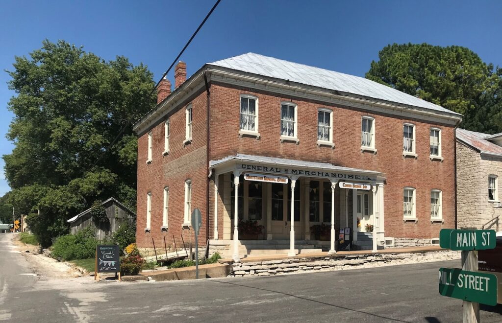 Corner George Inn Bed & Breakfast - Image 2